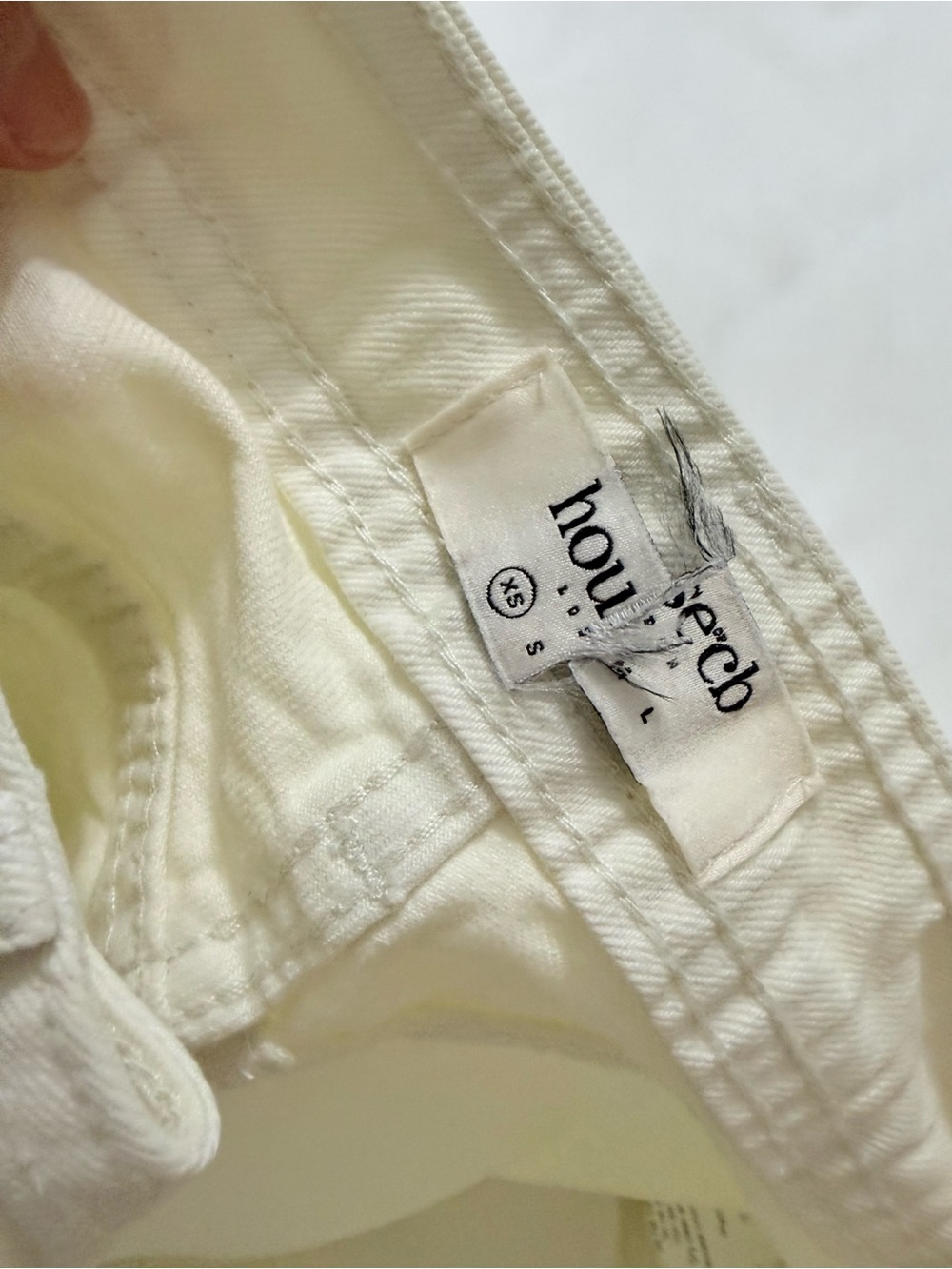 House of CB Marli White Wide Leg Jeans 100% cotton size XS. New Without Tags - Picture 4 of 5